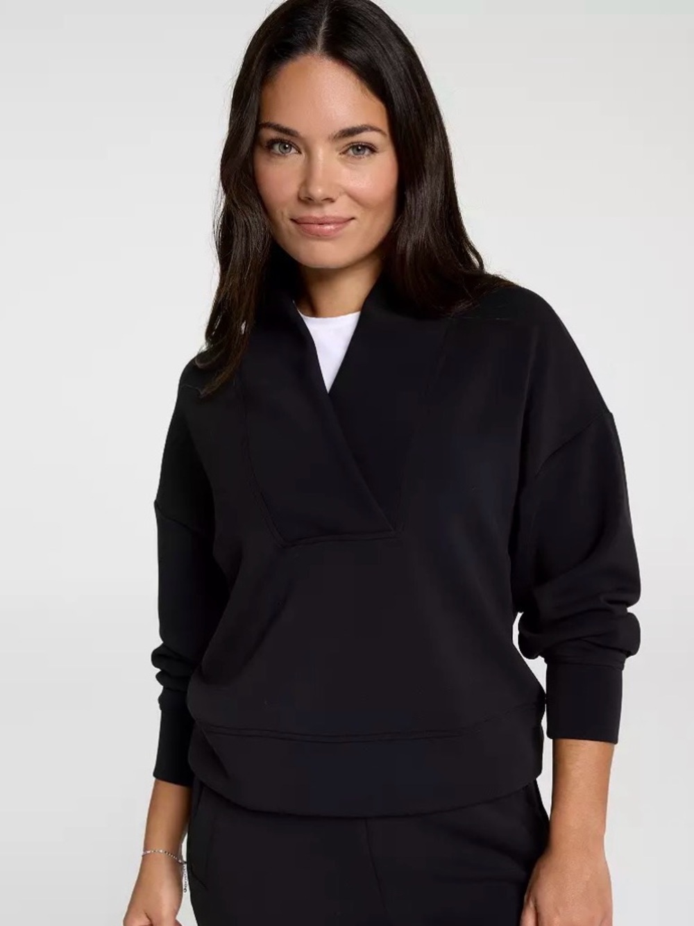 Women’s Calia V-Neck comfy top